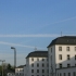LED-Außenbeleuchtung auf dem Parkplatz und Ansicht Haus 16